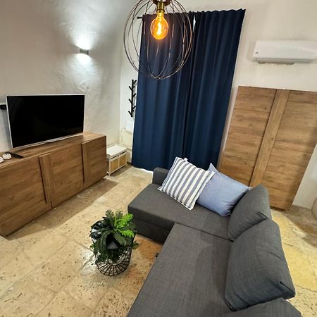 B&B Dormi Bene Bisceglie Exteriör bild